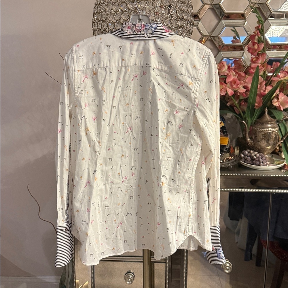 Robert Graham White Shirt with Black Stripes and Floral Accents - Picture 7 of 8